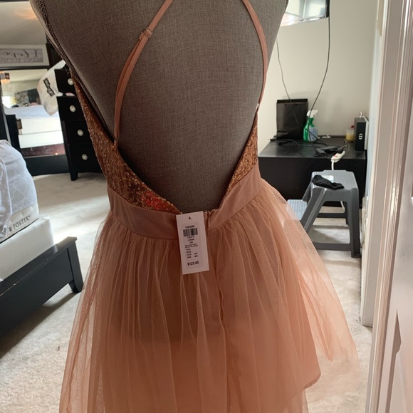 Dress from honey - Picture 2 of 3